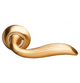 Ручка  дверная ARCHIE S010 100 II (мат.латунь)